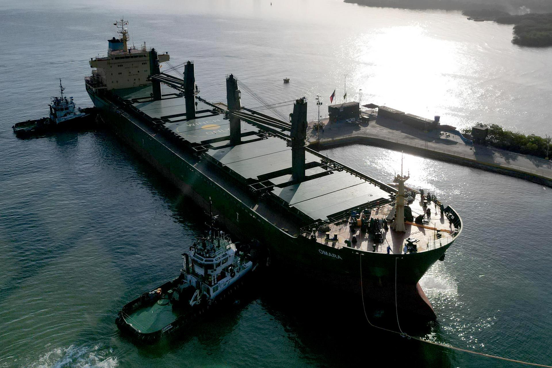 aquarius bulkers vessels mv omara 01 49e10575