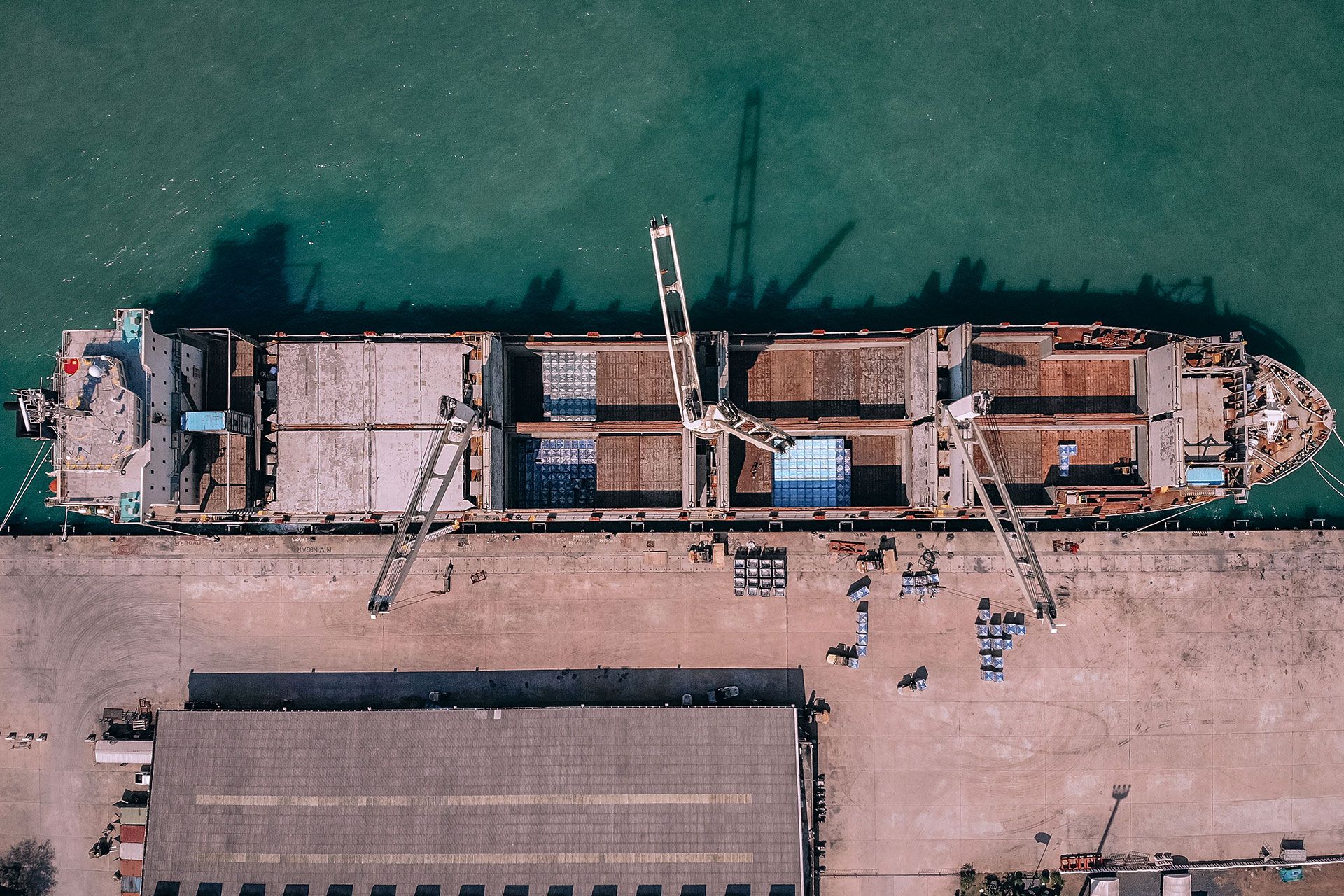 aquarius bulkers img 01 56328d71