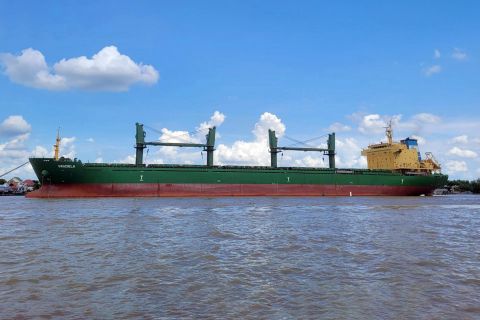 aquarius bulkers vessels mv graciela 03 aa943502